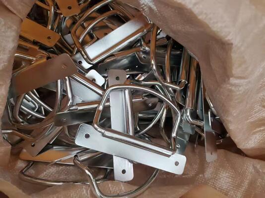 Bom preço Puxadores de porta de enrolar de aço e ferro Peças de reposição Acabamento galvanizado on-line